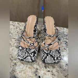 Women's Strappy Snake Print Heels